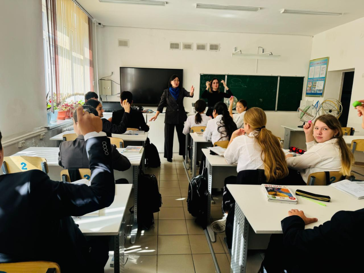 “Кел, дос болайық!” акциясы аясында мектеп психологтары
