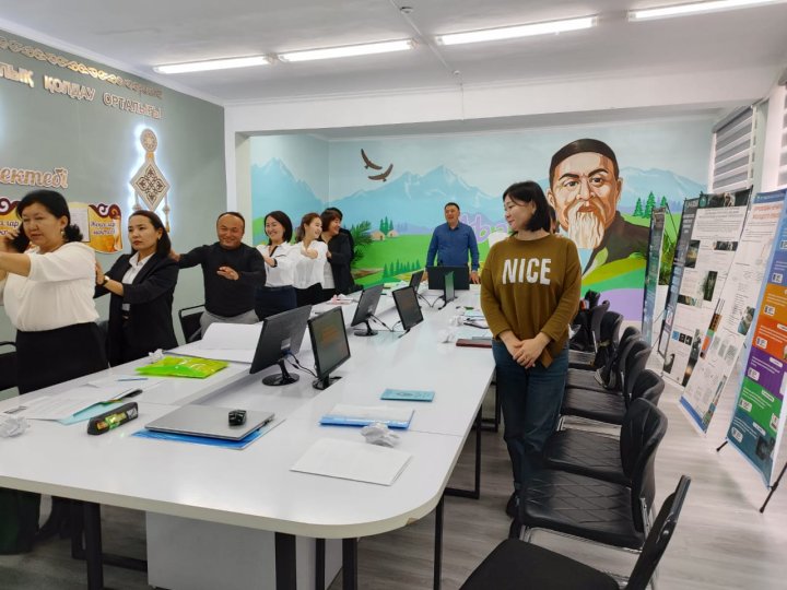 Жас мамандар және жас маман тәлімгерлерімен психологиялық қолдау көрсету семинар тренинг